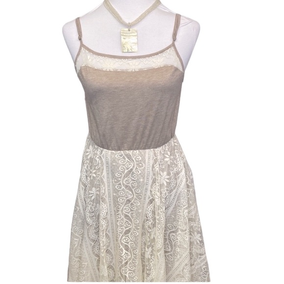 Altar’d State Lace Tulle Handkerchief Hem Dress - Picture 2 of 8